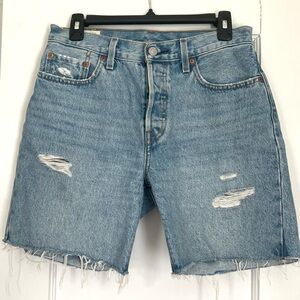 Levi’s 90s 501 Short in color sketch artist